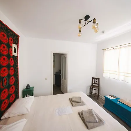 Alunis Retreat Guest house