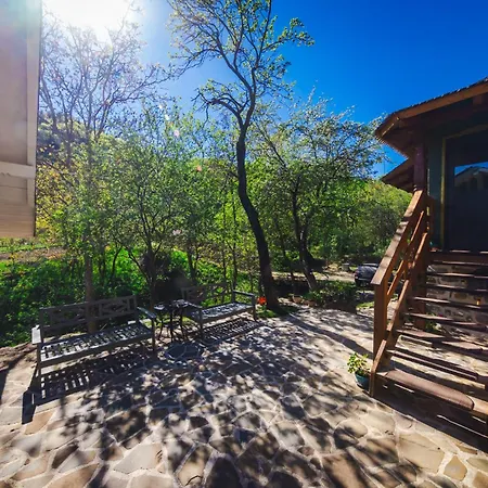 Guest house Alunis Retreat Alunis (Buzau)